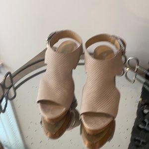 Beautiful michael kors wedge sandals